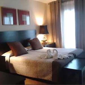 hostal-tres-soles.1costadelsol.com/